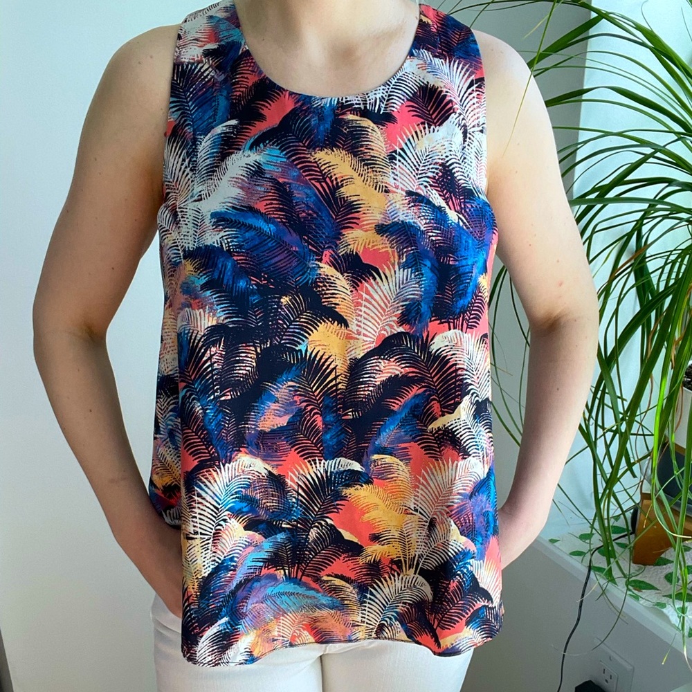 Rachel Roy Tropical Print Top Size S